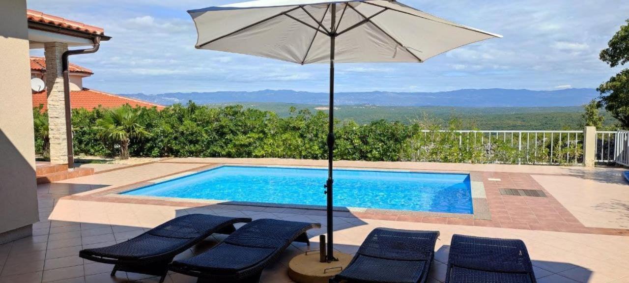 Villa Veglia Vrh  ภายนอก รูปภาพ