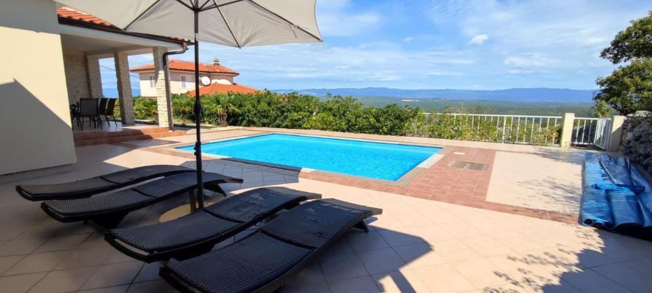 Villa Veglia Vrh  ภายนอก รูปภาพ