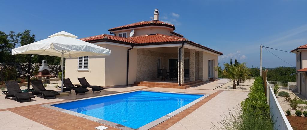 Villa Veglia Vrh  ภายนอก รูปภาพ